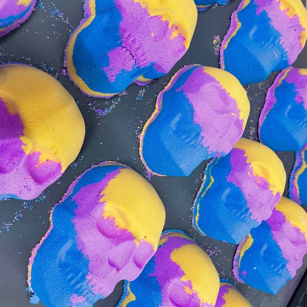 Mega Blaster Skull Bath Bomb image 0