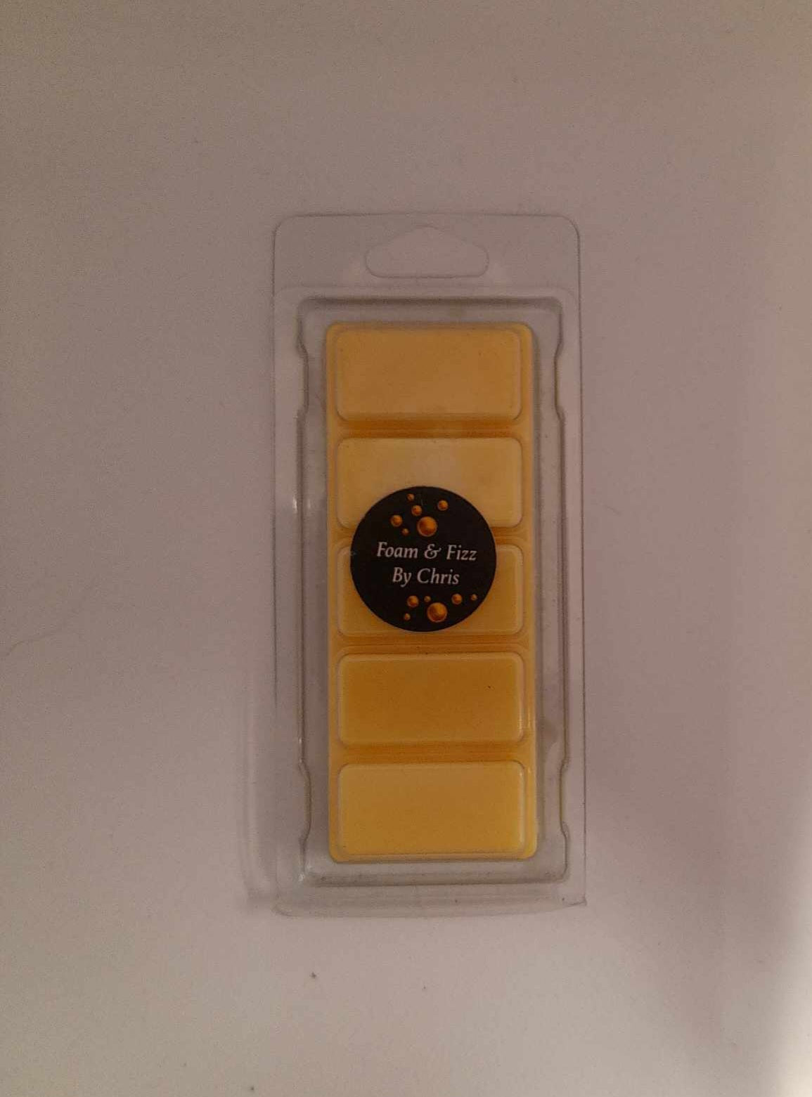 Vanilla wax melt image 0