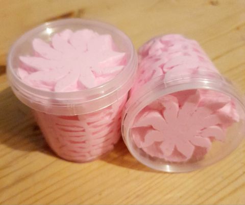 Irreplaceable Bath/Shower Whip image 0