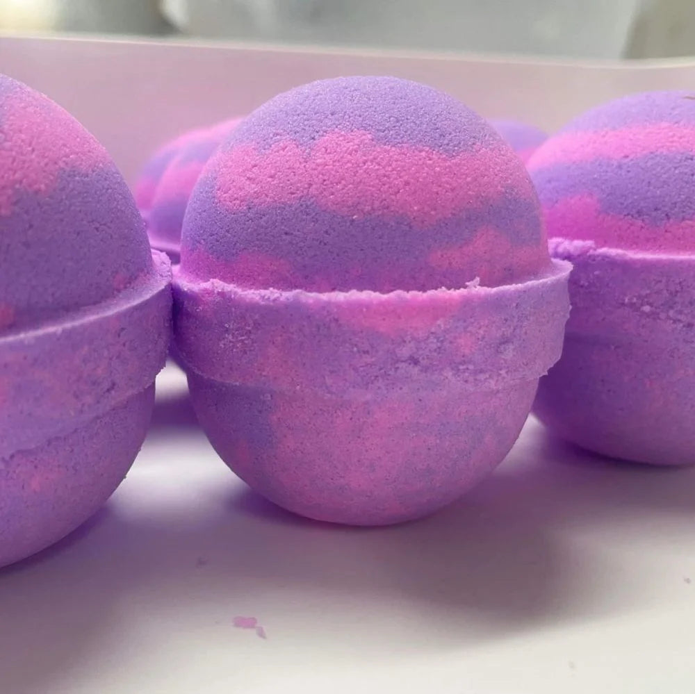 Candy Kisses image 0